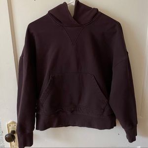 Women’s Lululemon Cropped Hoodie in Purple. Sz 10.